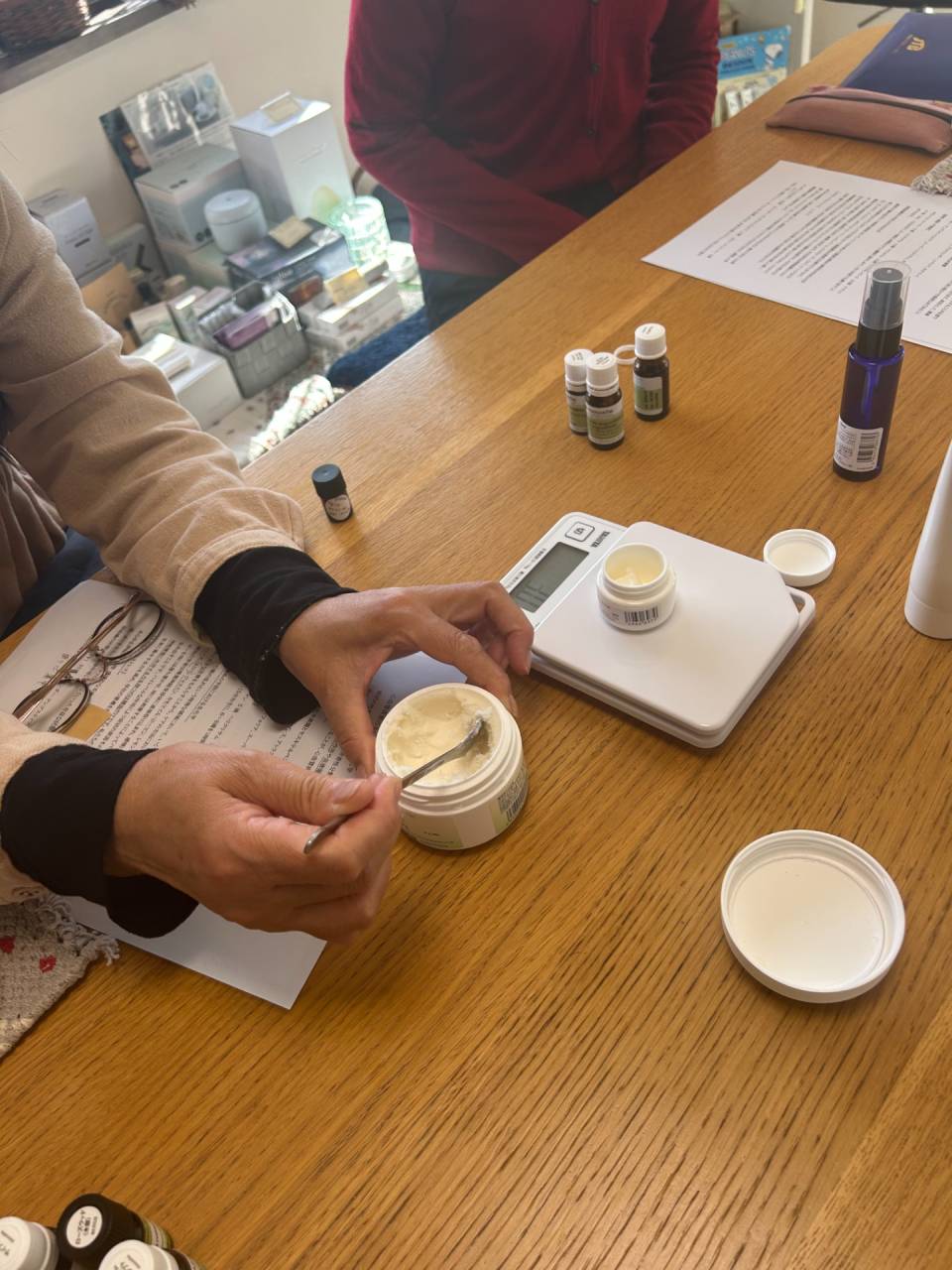 千葉県成田市アロマスクール シアバタークリーム